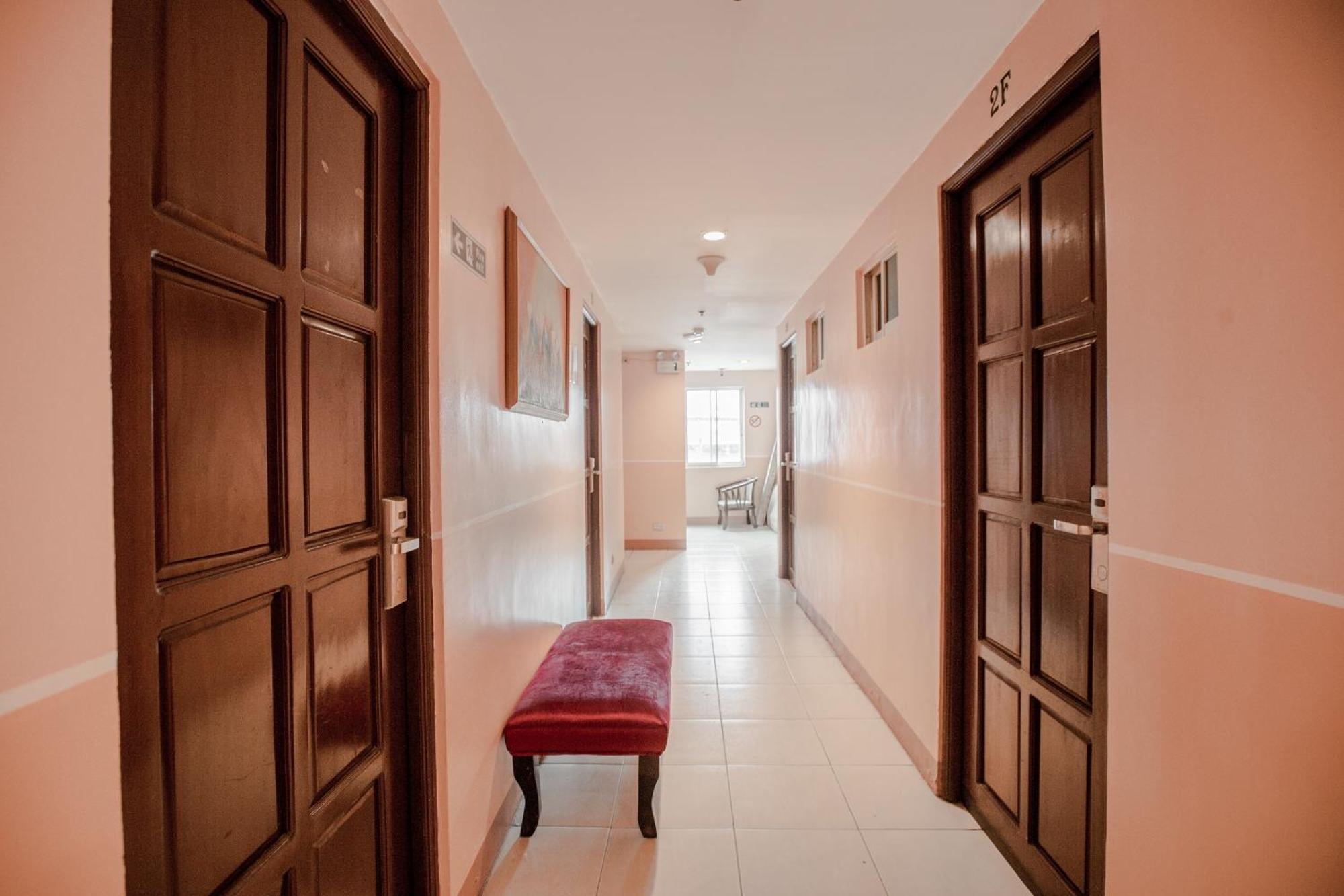 Haeinsa Condotel Ciudad Quezon Exterior foto